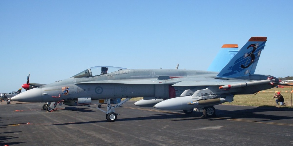 Hornet Hornet A21 13 ADF Serials