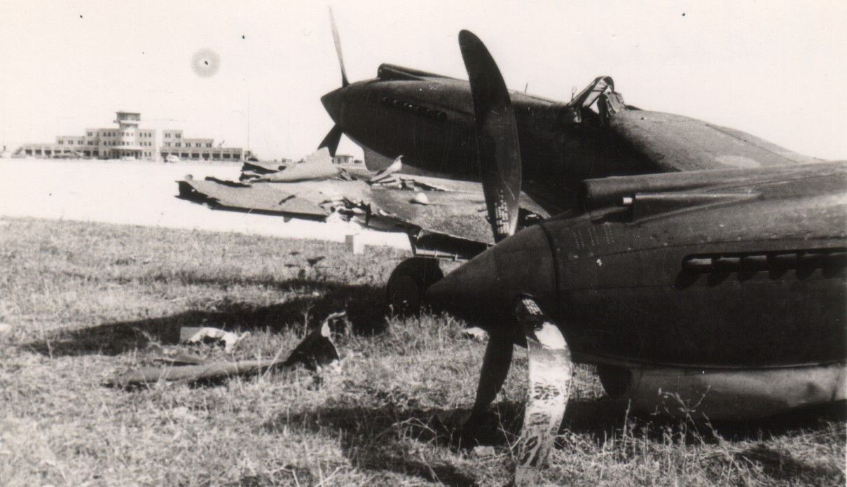Tomahawk Mk.IIs AK365 (L) and AK474 (R). 
3 Squadron, 
Lydda, May, 1941, 
via Mike Mirkovic.