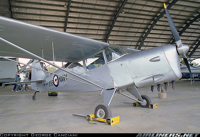 Auster A11-300
Nowra
 1st November 1992