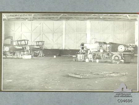 Avro 504 
AWM C04686