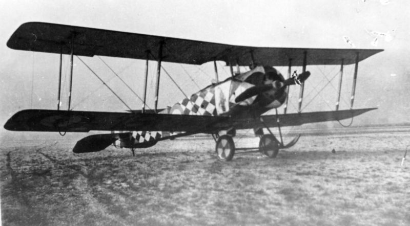 Avro 504K E1804
5 (Training) Squadron, 
Leighterton, 
24th January 1919, 
Diamond pattern painted 
via Mike Mirkovic.