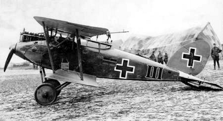 Captured Halberstadt CL II 1534/17 1918 via Brendan Cowan