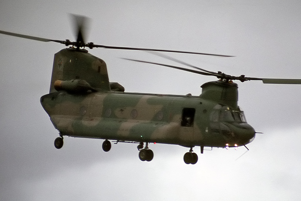 Highlight for Album: Chinook
                              A15-011