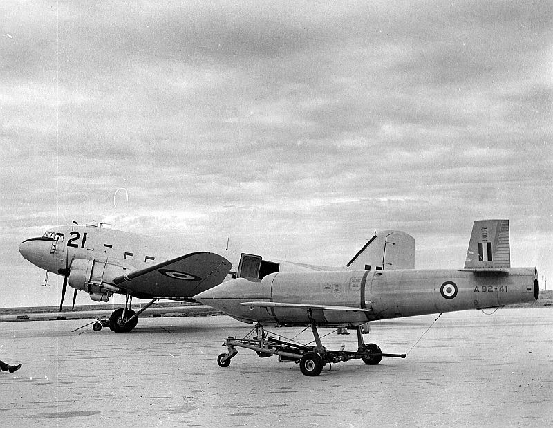 Jindivik Mk.2 A92-41 and
                              34 Squadron C-47A A65-21
                              A.T.U., Woomera, c.1954, via Mike
                              Mirkovic.