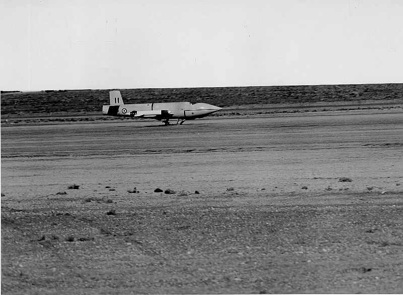 Jindivik Mk.2
                              A92-49 coming into land. A.T.U., Woomera,
                              c.1955,
                              via Mike Mirkovic.