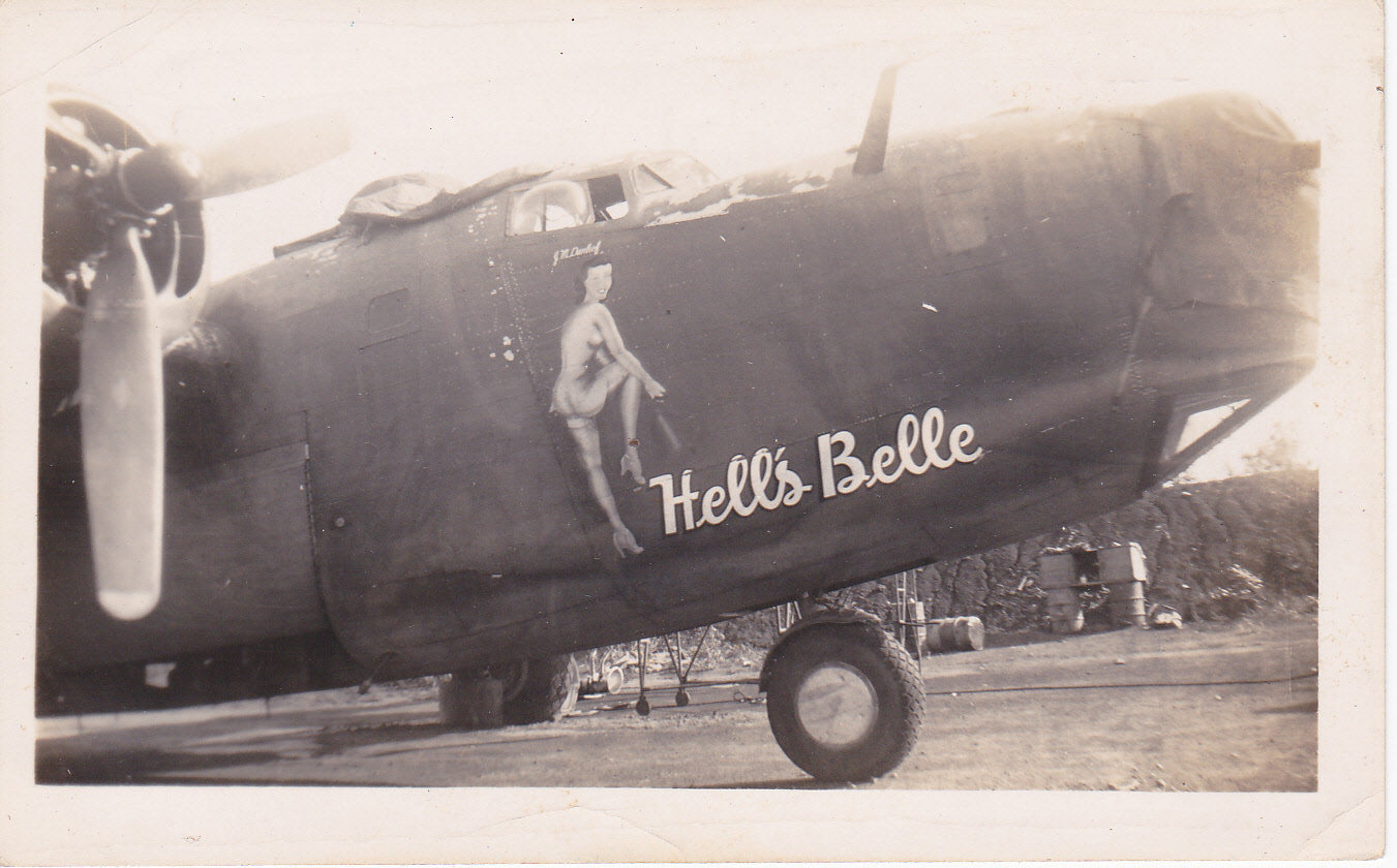 B24D-150-CO  42-41222 USAAF  380th Bomb Group 'HELLS BELLS"  Dawin Jun43-Feb45  Placed under the control of the RAAF Australian North West Command  Photographer unknown  Paul Turner collection