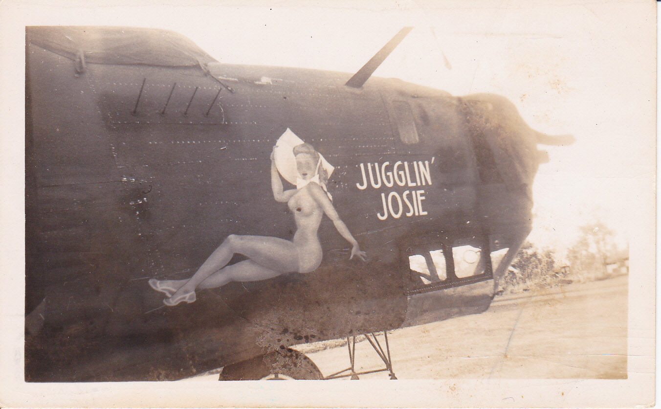 B24D-150-CO  42-41237 USAAF  38th Bomb Group  "JUGGLIN JOSIE"  Darwin Jun43-Feb45  Placed under the control of the RAAF Australian North West Command  Photographer unknown  Paul Turner collection