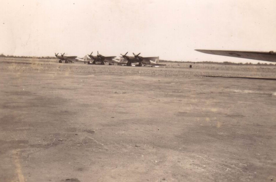 Mosquitos at Garbutt, Townsville. 1946 Photos- LAC  Ted Jones, Clerk Signals, 33 OBU, RAAF.