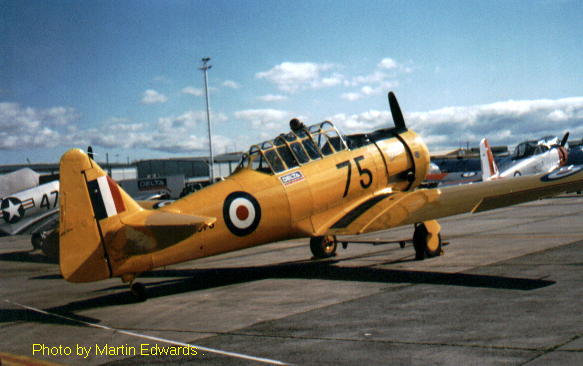 Harvard NZ1075
Photo by Martin Edwards