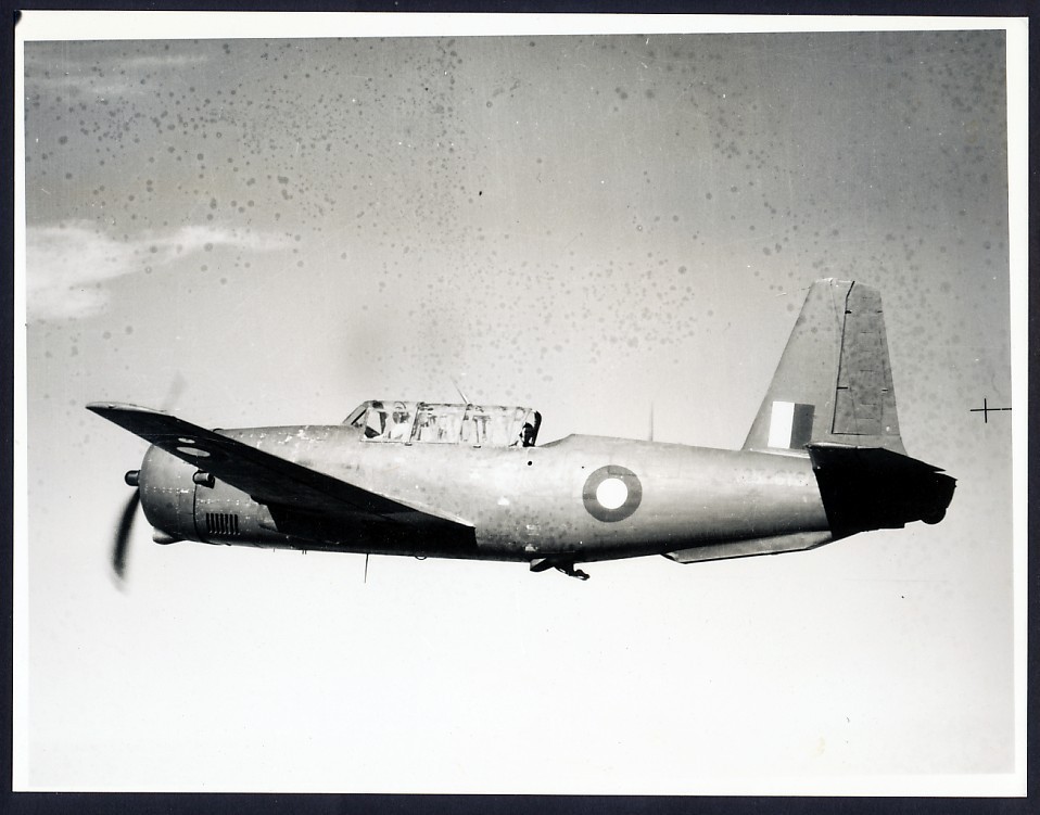 Vengeance Mk.IV TT. A27-610
1 A.P.U., c.1944, 
via Mike Mirkovic.